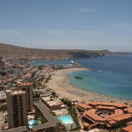 El Carmen - Lovely - Cristianos *